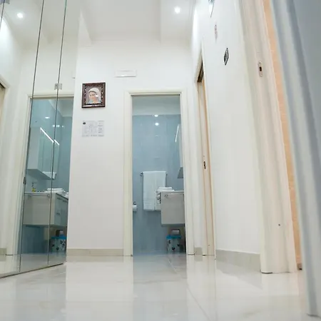 La Maison Di Donna Elena Panzió 3*