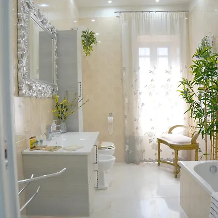 La Maison Di Donna Elena *