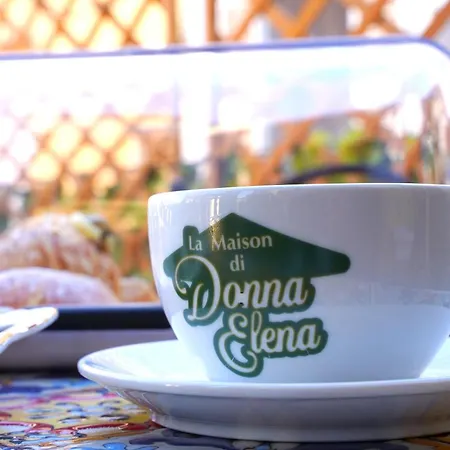 La Maison Di Donna Elena Cercola
