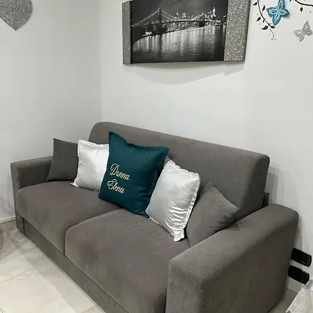 La Maison Di Donna Elena Bed & Breakfast Cercola